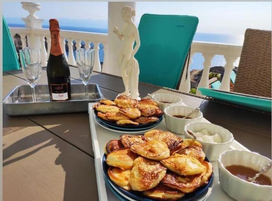 Villa Ulyana Kriaritsi - Athos Sea View & Spa エクステリア 写真